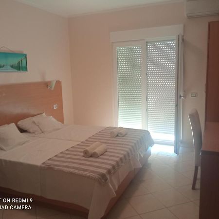 Apartments Lux Lukic ウトイェハ エクステリア 写真