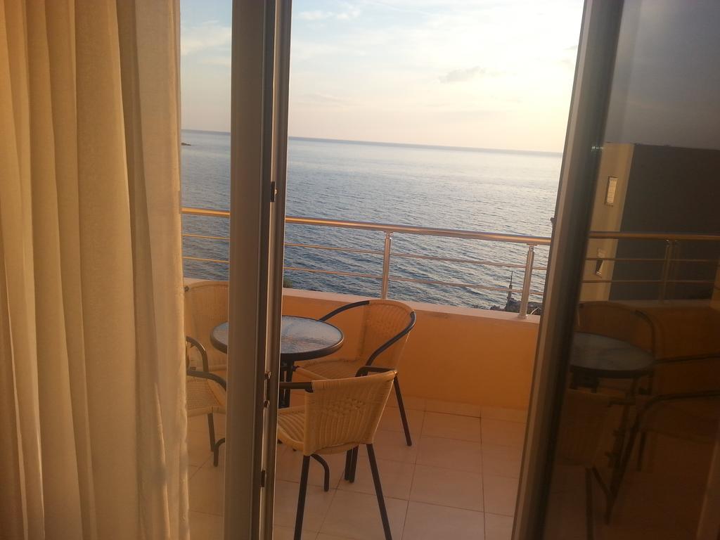 Apartments Lux Lukic ウトイェハ エクステリア 写真