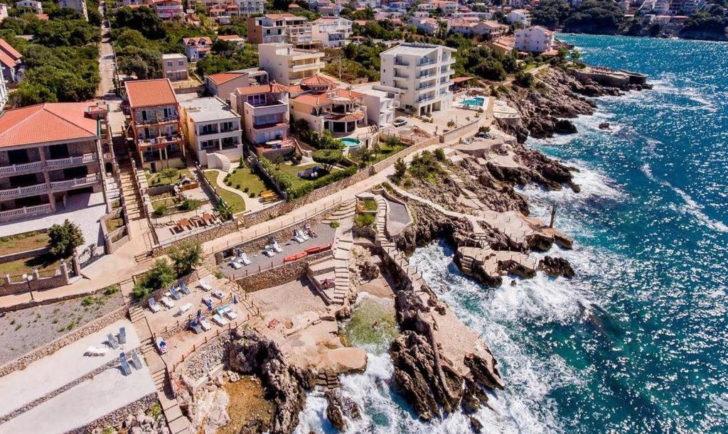 Apartments Lux Lukic ウトイェハ エクステリア 写真