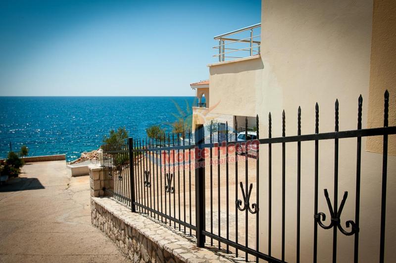 Apartments Lux Lukic ウトイェハ エクステリア 写真